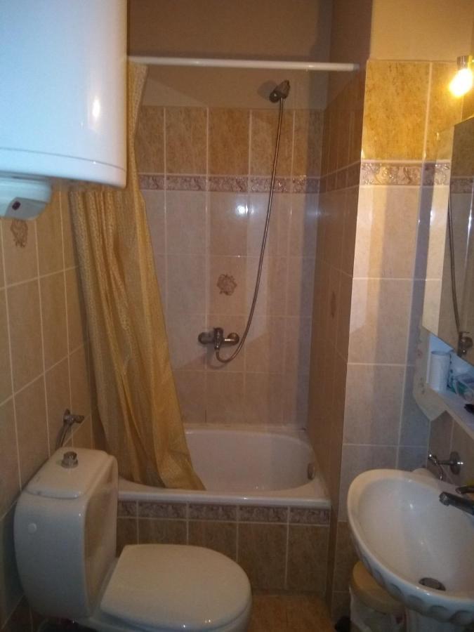 Ki & Ki Apartment 2, New Michaniona ภายนอก รูปภาพ